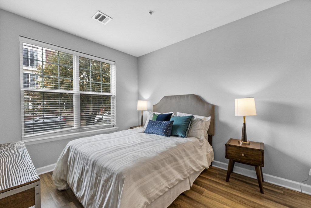 Comfortable Bedroom at Harbor Pointe, New Jersey