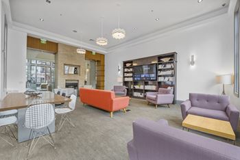 Cozy Relaxing Library Room With Books And Fireplace at Harbor Pointe, Bayonne, NJ