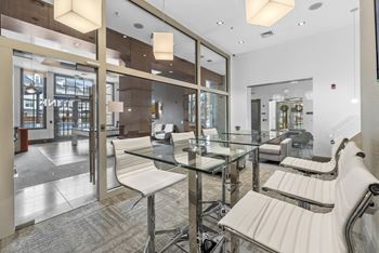 Social Lounge at Harbor Pointe, New Jersey