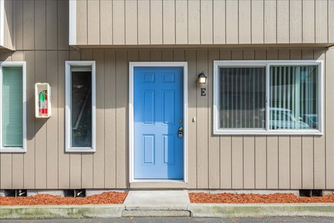 Lincoln Townhomes Exterior