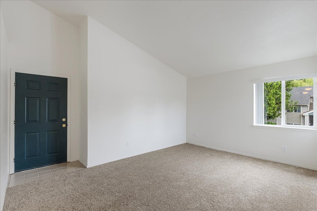 Cedar Grove Apartments Living Room