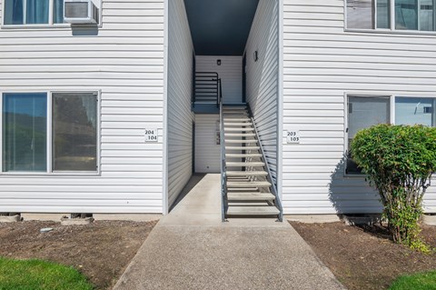 Park Avenue Village Apartments Exterior