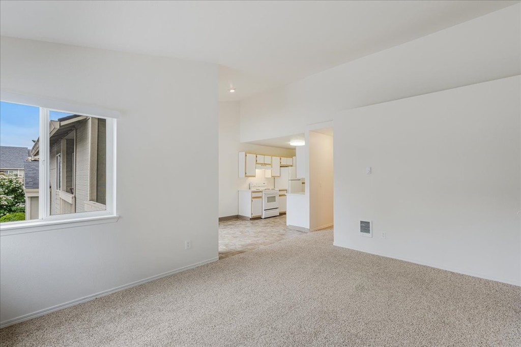 Cedar Grove Apartments Living Room