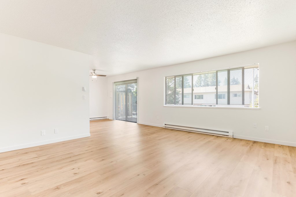 West Royal Apartments Bedroom