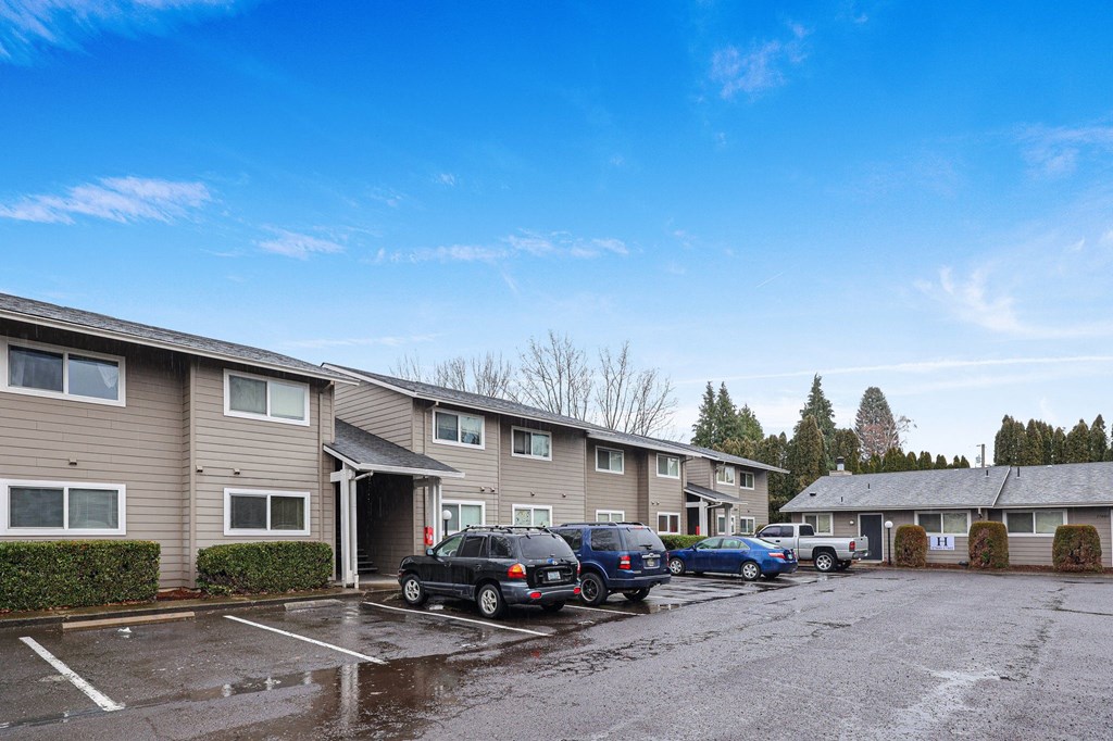 Parking Lot  Applegate Apartments SE Portland Oregon