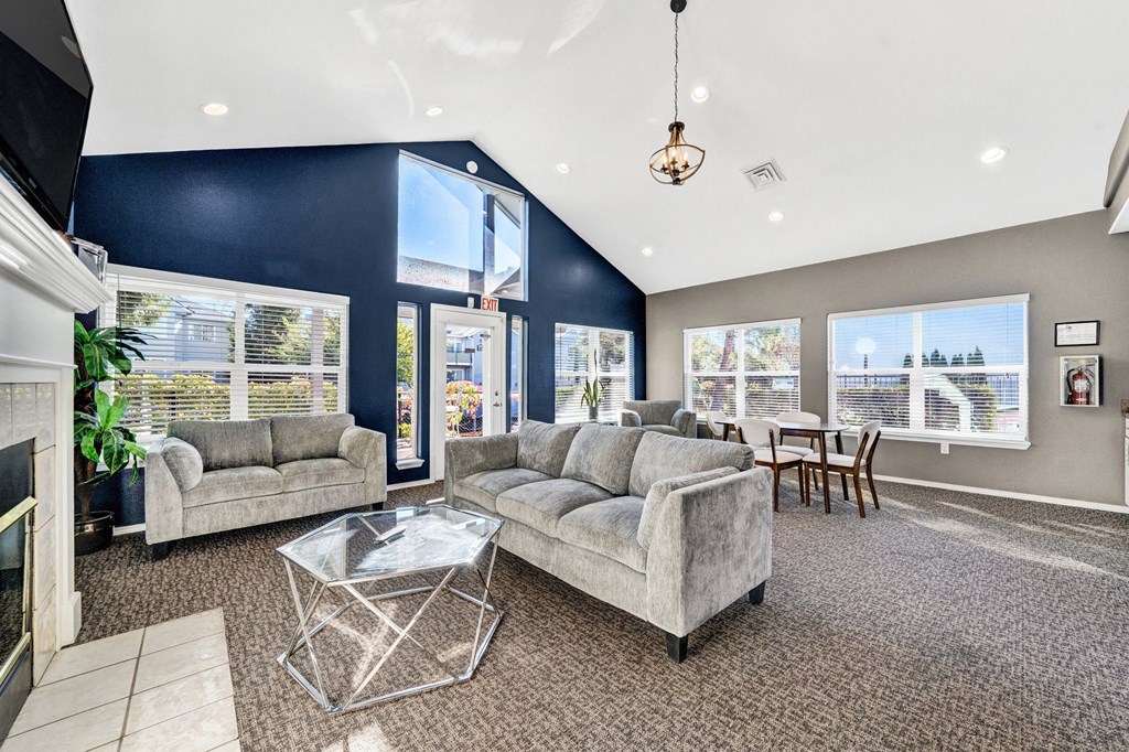 interior of clubhouse 3 Aloha Oregon Quatama Village Apartments 