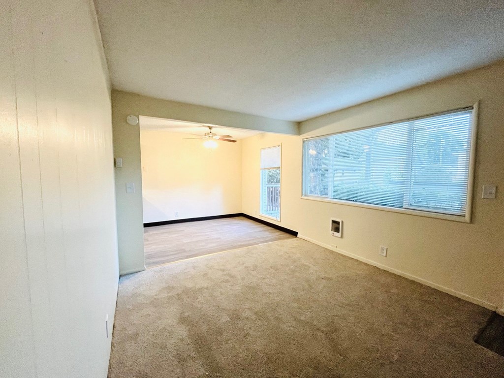 Open Floorplan Fairmount Apartments Salem, OR