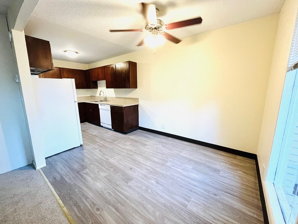 Open Floorplan Fairmount Apartments Salem, OR