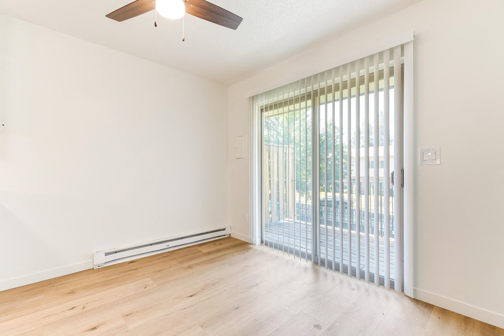 West Royal Apartments Bedroom