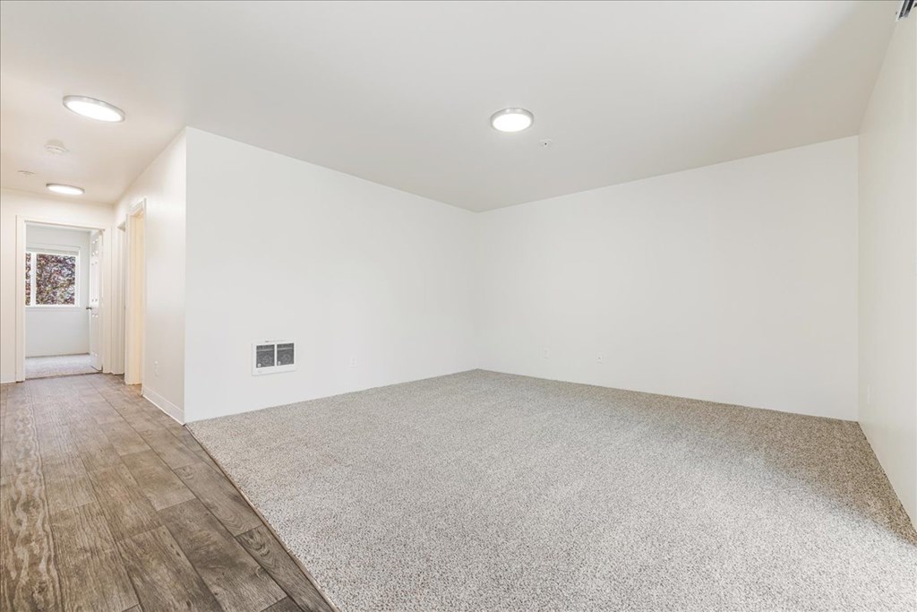 Farisswood Apartments Living Area