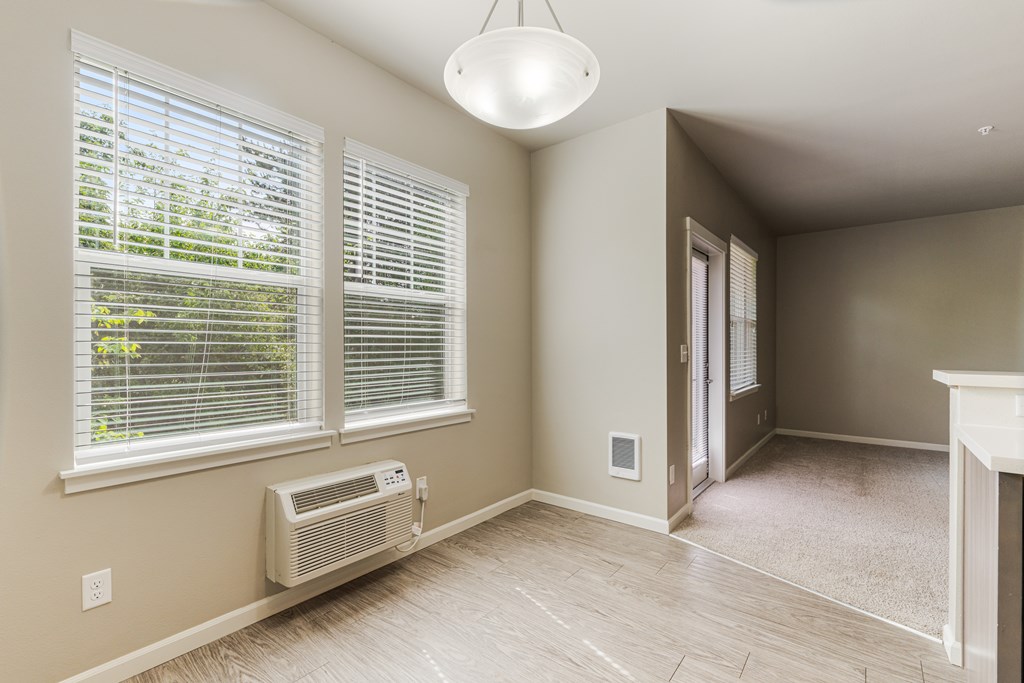 Bethany Apartments Dinning Area