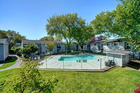 Karen's Korner  Pool