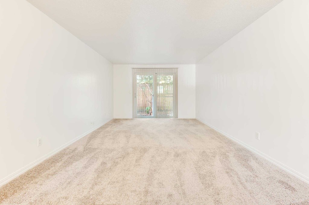 Colonial Village Apartments Interior