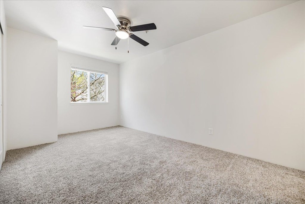 Farisswood Apartments Bedroom