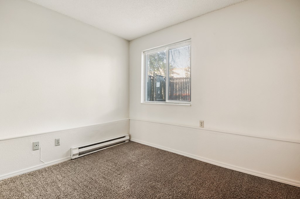 Quail Ridge Apartments Bedroom