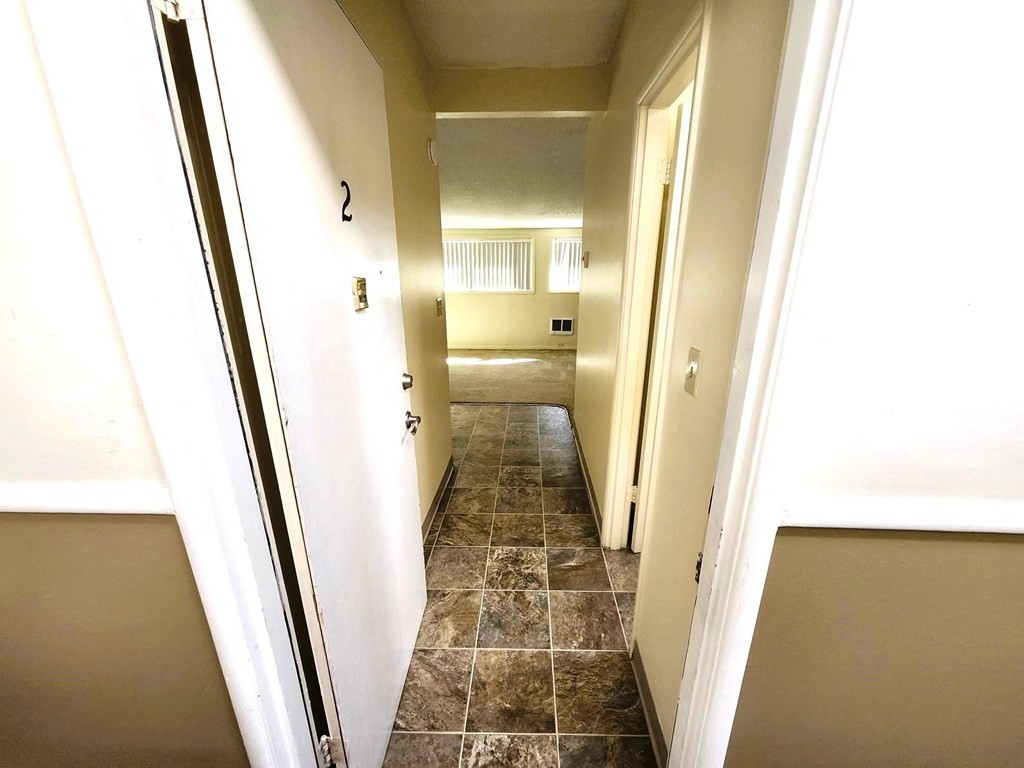 Tiled Hallway Fairmount Apartments Salem, OR