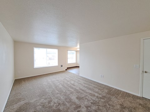 Park Avenue Village Apartments Living Room & Dining Area
