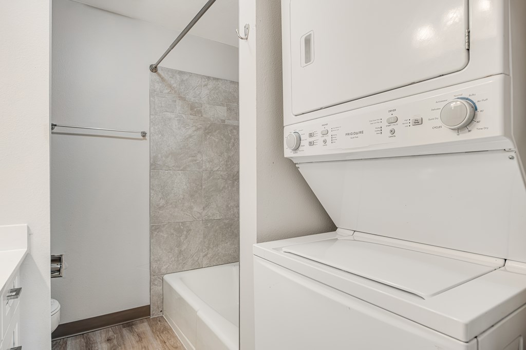 laundry Monroe Manor Apartments