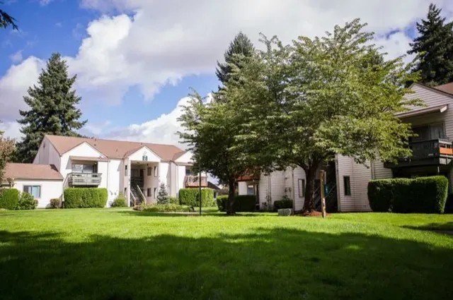 Sawyer Pointe Apartments - Scappoose, Oregon