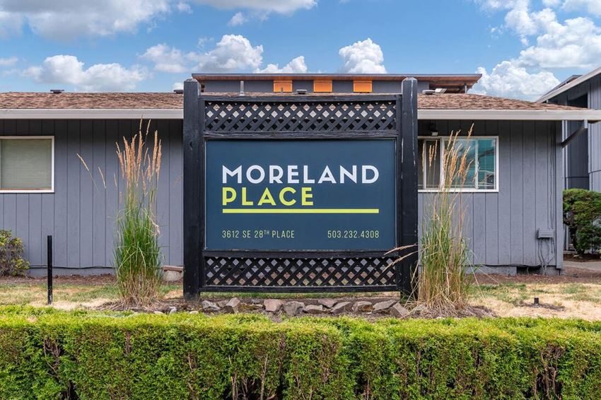Moreland Place Apartments, 3612 SE 28th Place, Portland, OR RentCafe