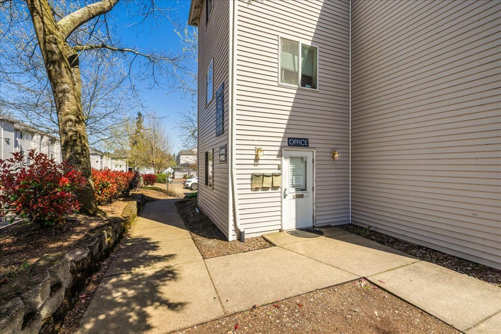 Farisswood Apartments Office