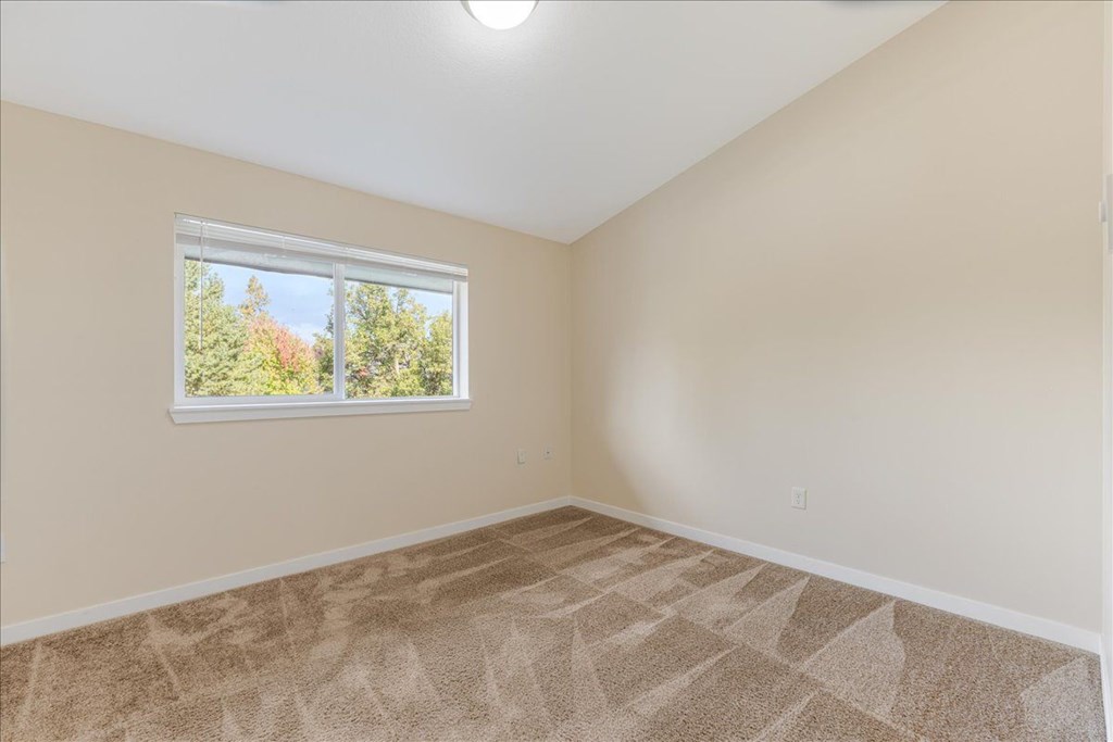 Cascade Woods bedroom