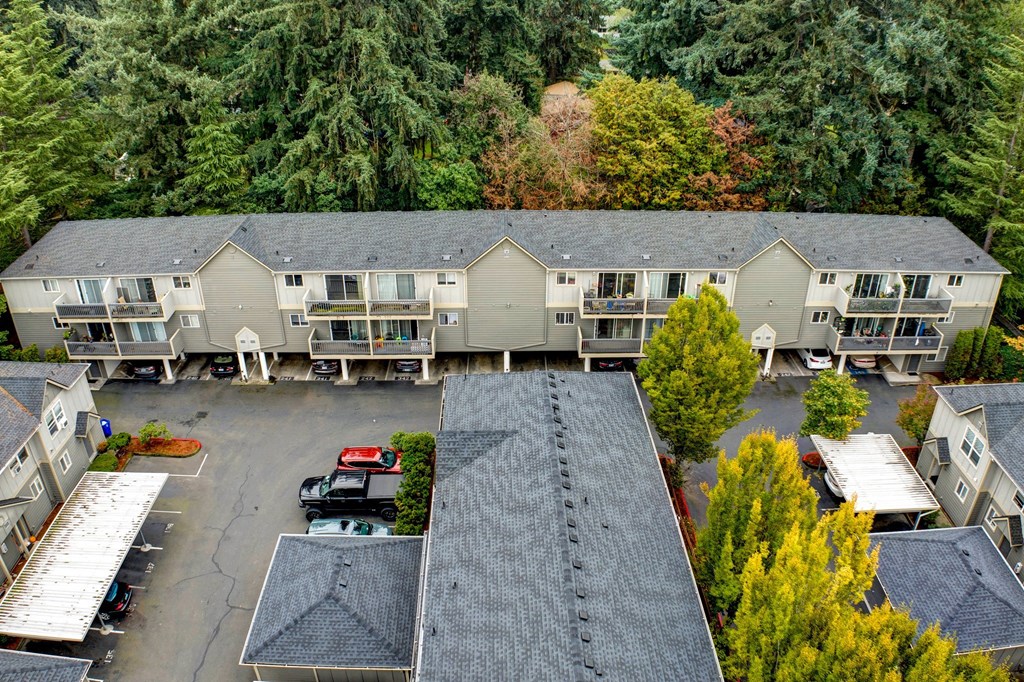 Tuxedo Park Apartments Aerial View
