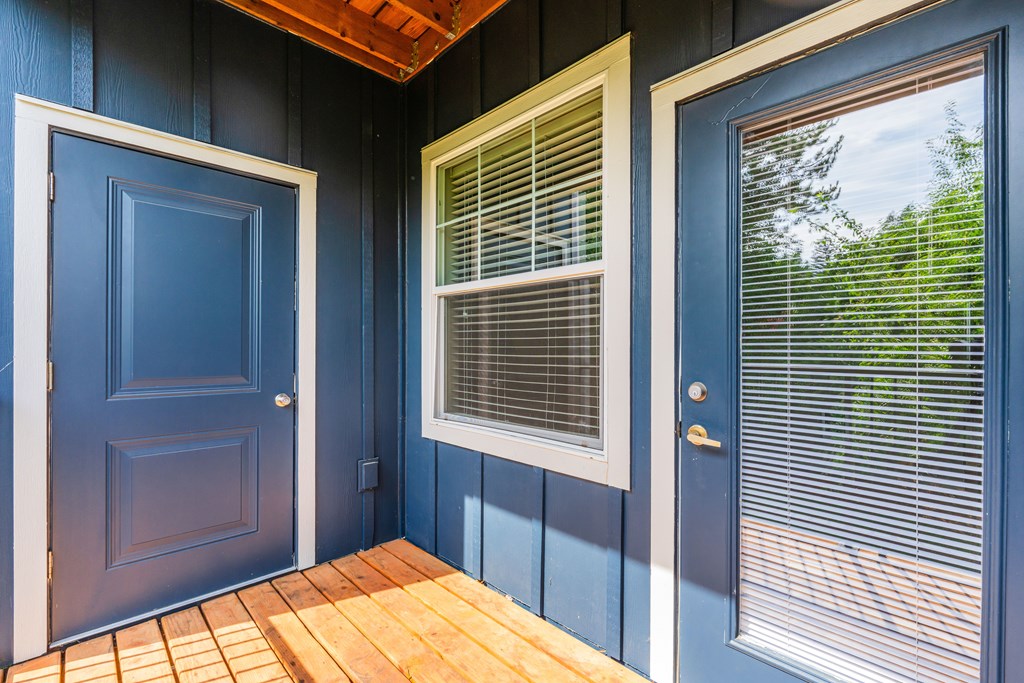 Bethany Apartments Balcony