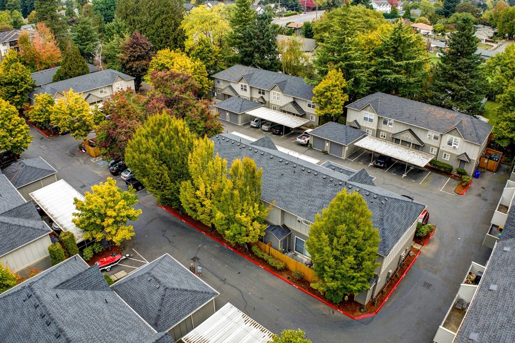 Tuxedo Park Apartments Aerial View