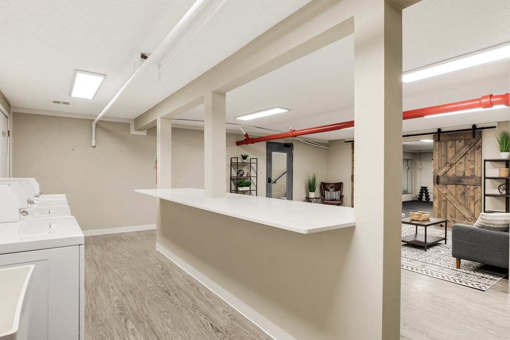 the preserve at ballantyne commons community laundry room