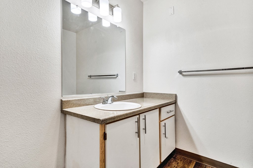 bathroom  Aloha Oregon Quatama Village Apartments