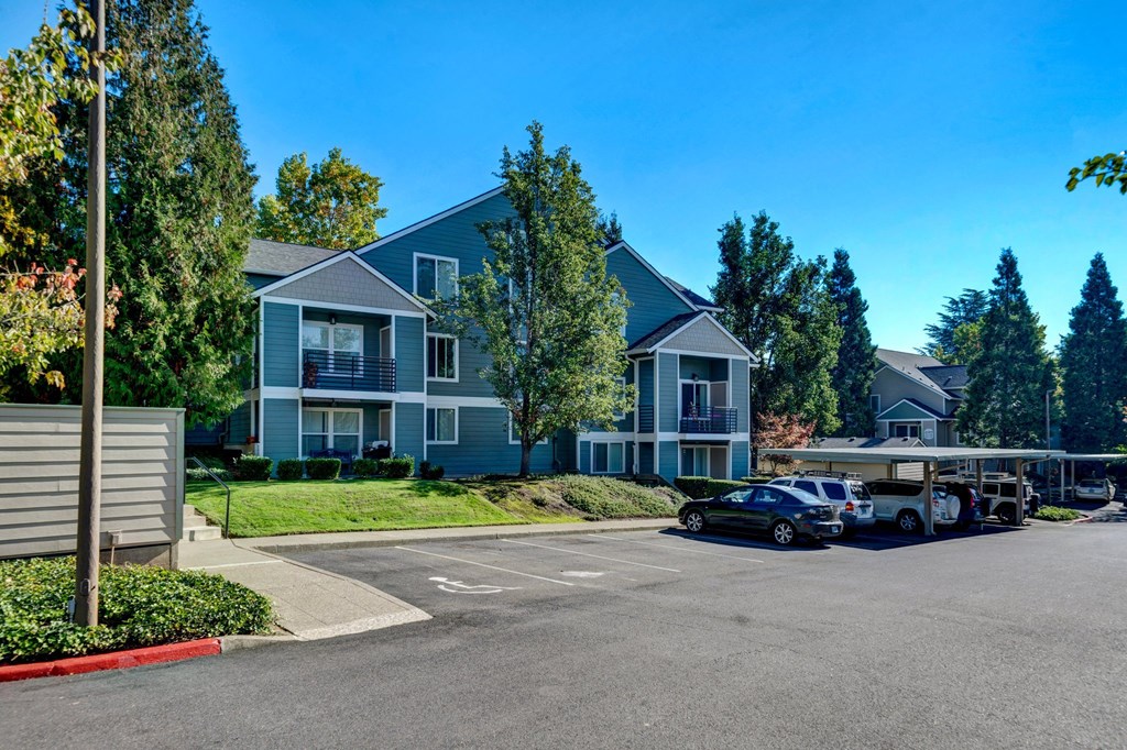 Masters Apartments Aloha Parking Garage 