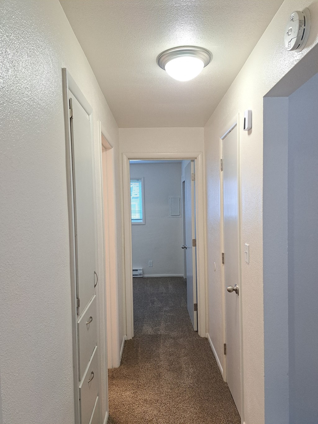 Island Park Apartments Hallway