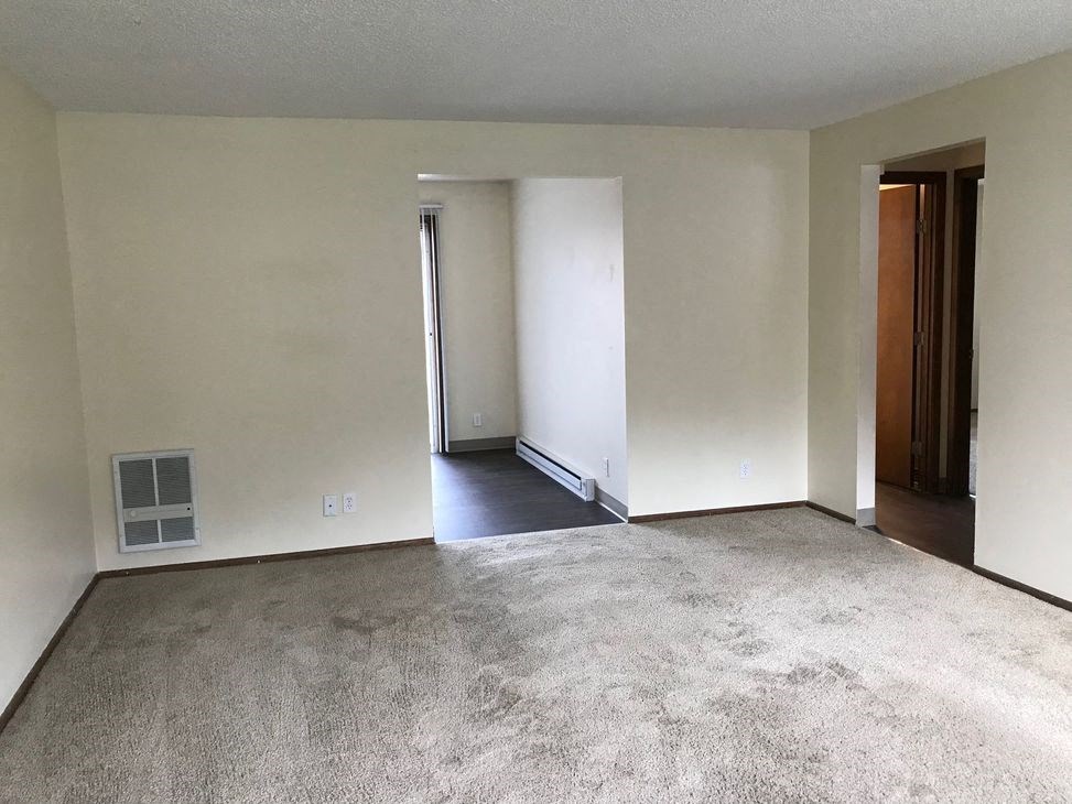 Hopkins Horizon Apartments Living Room