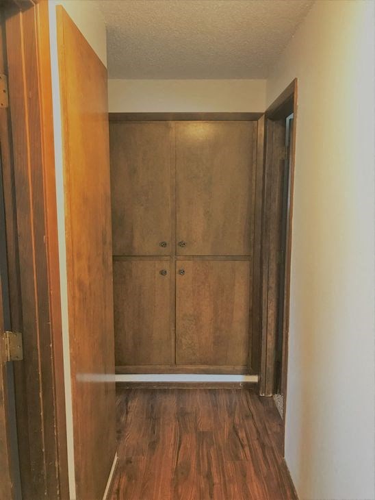 Hopkins Horizon Apartments Hallway