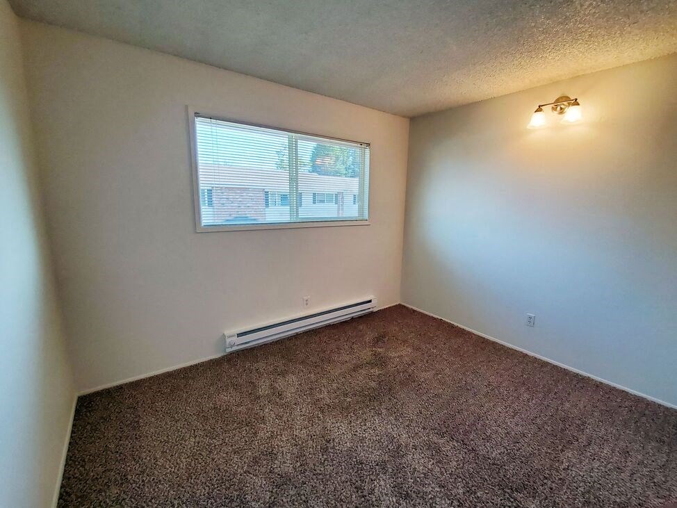 Kristin Apartments Bedroom