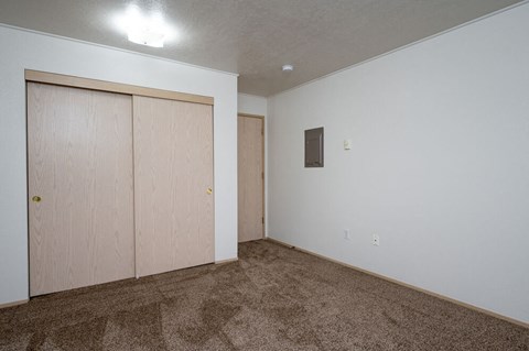 Tuxedo Park Apartments Bedroom