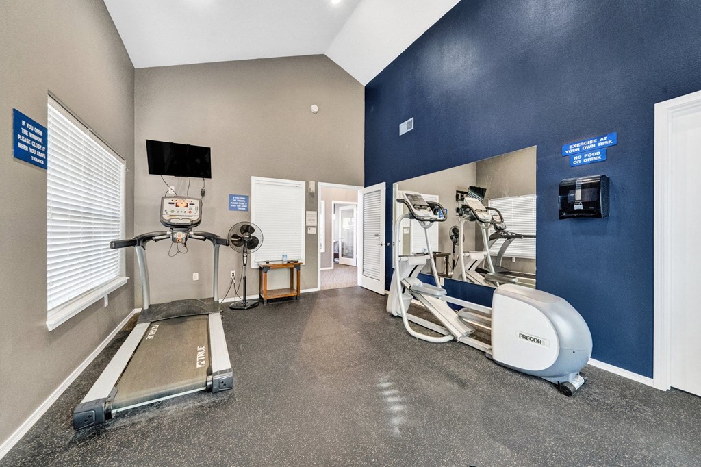 fitness room 1 Aloha Oregon Quatama Village Apartments 
