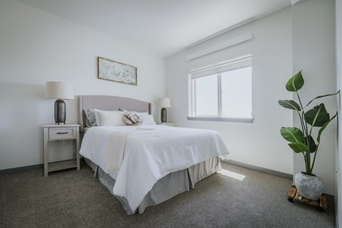Grand Vista Apartments Bedroom