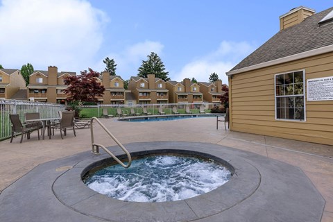 Brightwaters at Redhawk - Tigard, Oregon