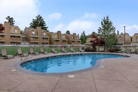Brightwaters at Redhawk - Tigard, Oregon