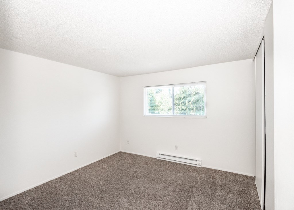 Clark Apartments Vancouver, WA Bedroom