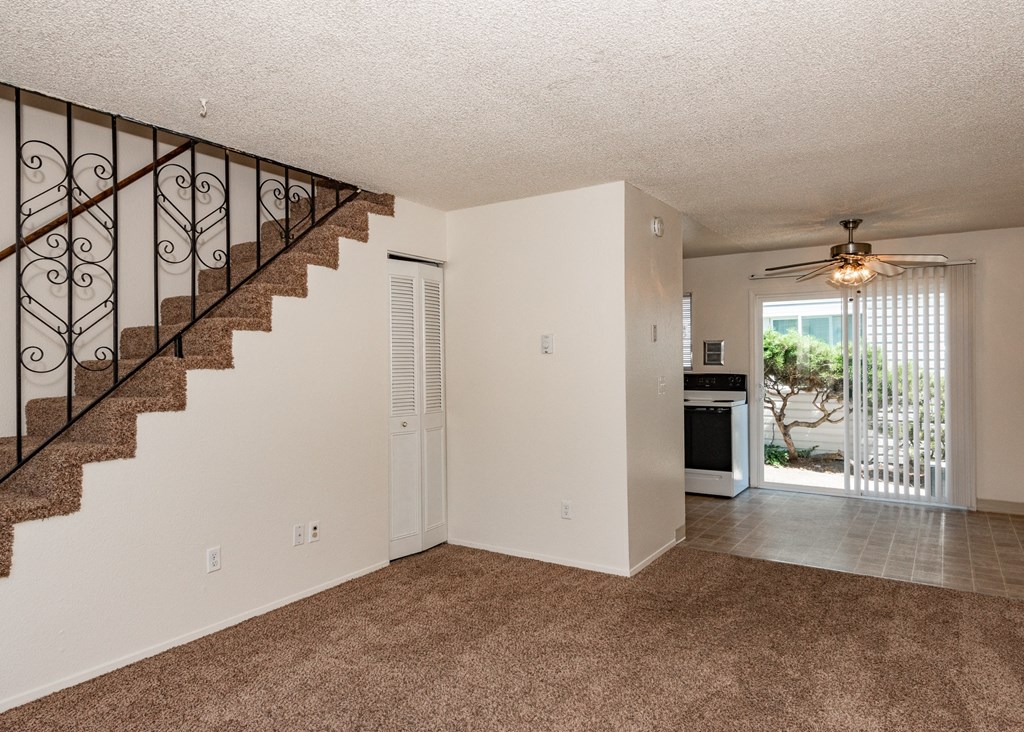 Clark Apartments Vancouver, WA Living Area