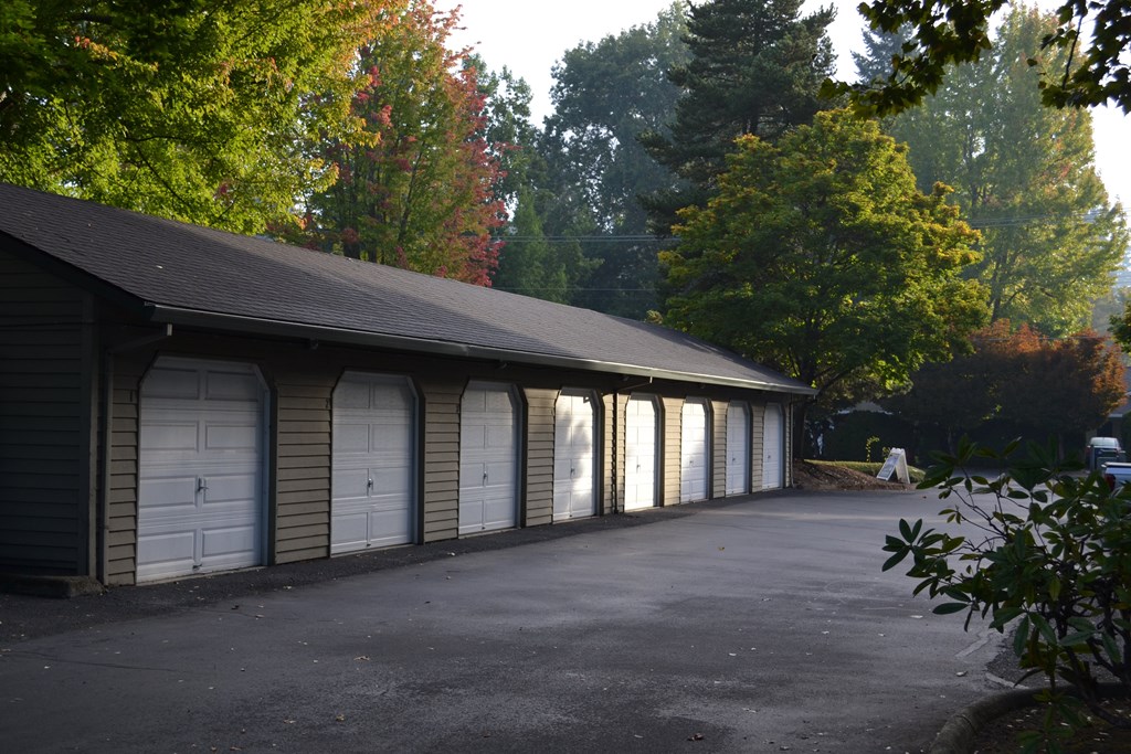 London Pointe Apartments - Tualatin, Oregon