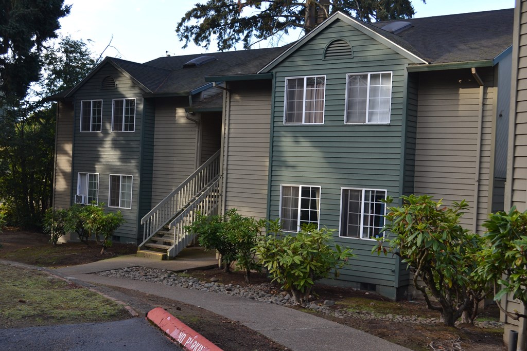 London Pointe Apartments - Tualatin, Oregon