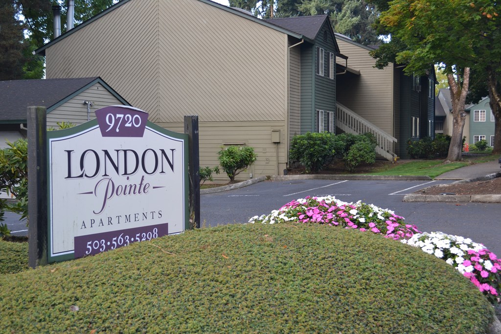 London Pointe Apartments - Tualatin, Oregon