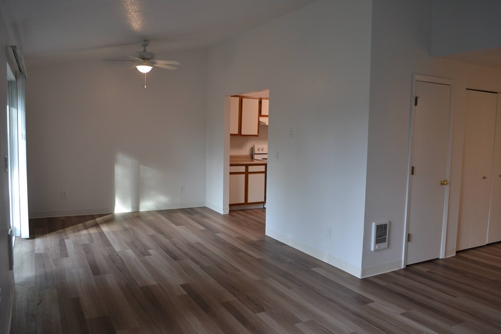 London Pointe Apartments - Tualatin, Oregon