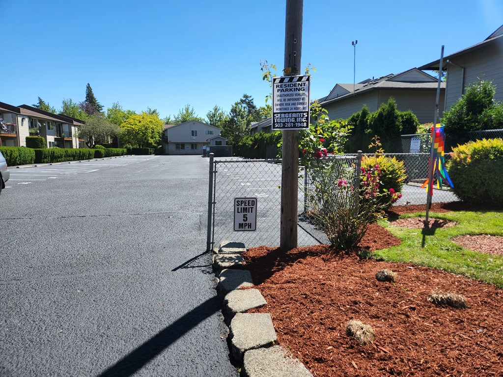 Emerald East Parking Lot