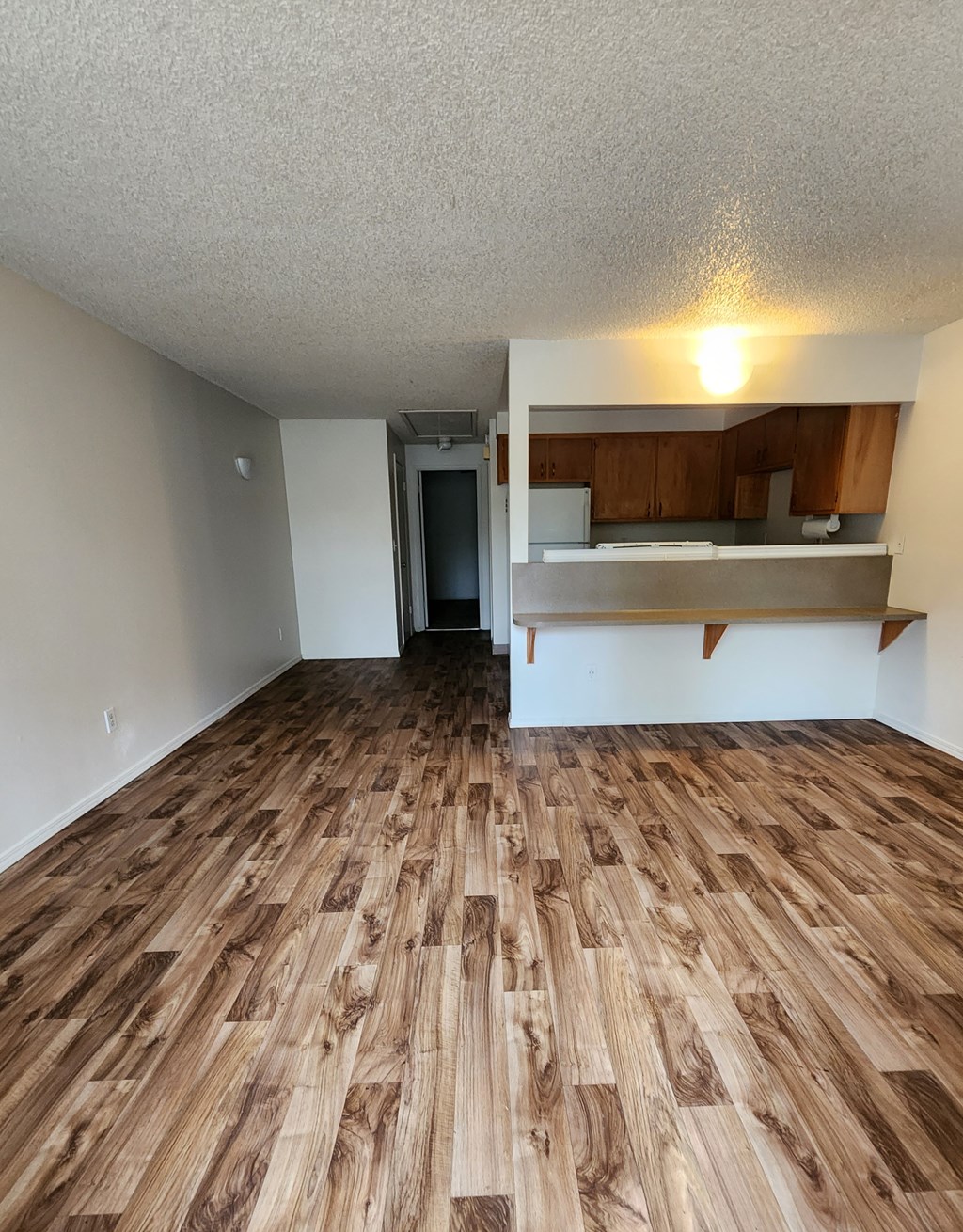 French Glen Apartments Living Room