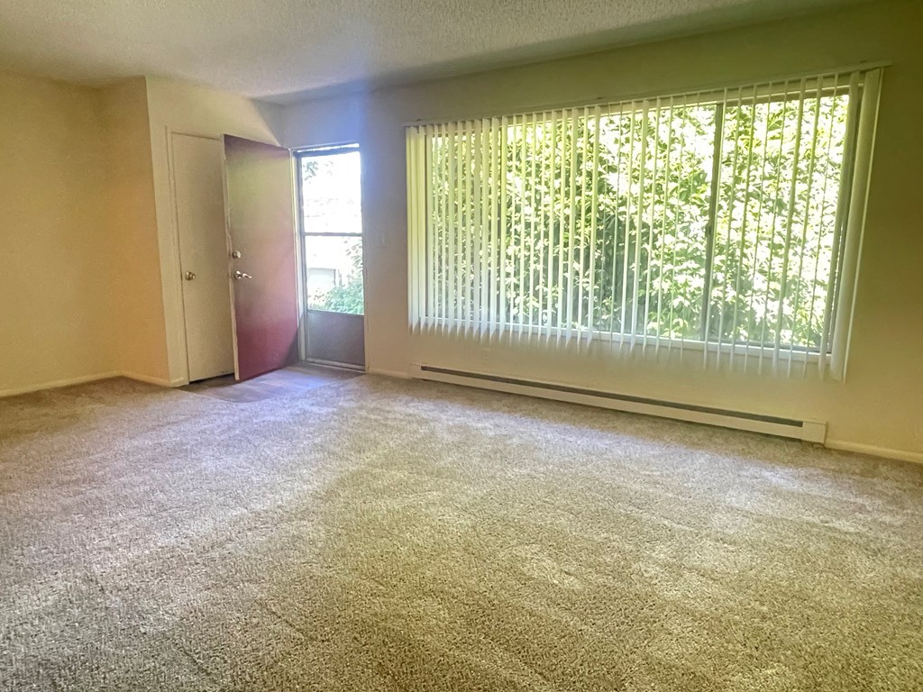 Views Fairmount Apartments Salem, OR